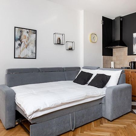 Fashioned Apartment Rycerska By Noclegi Renters 华沙 外观 照片