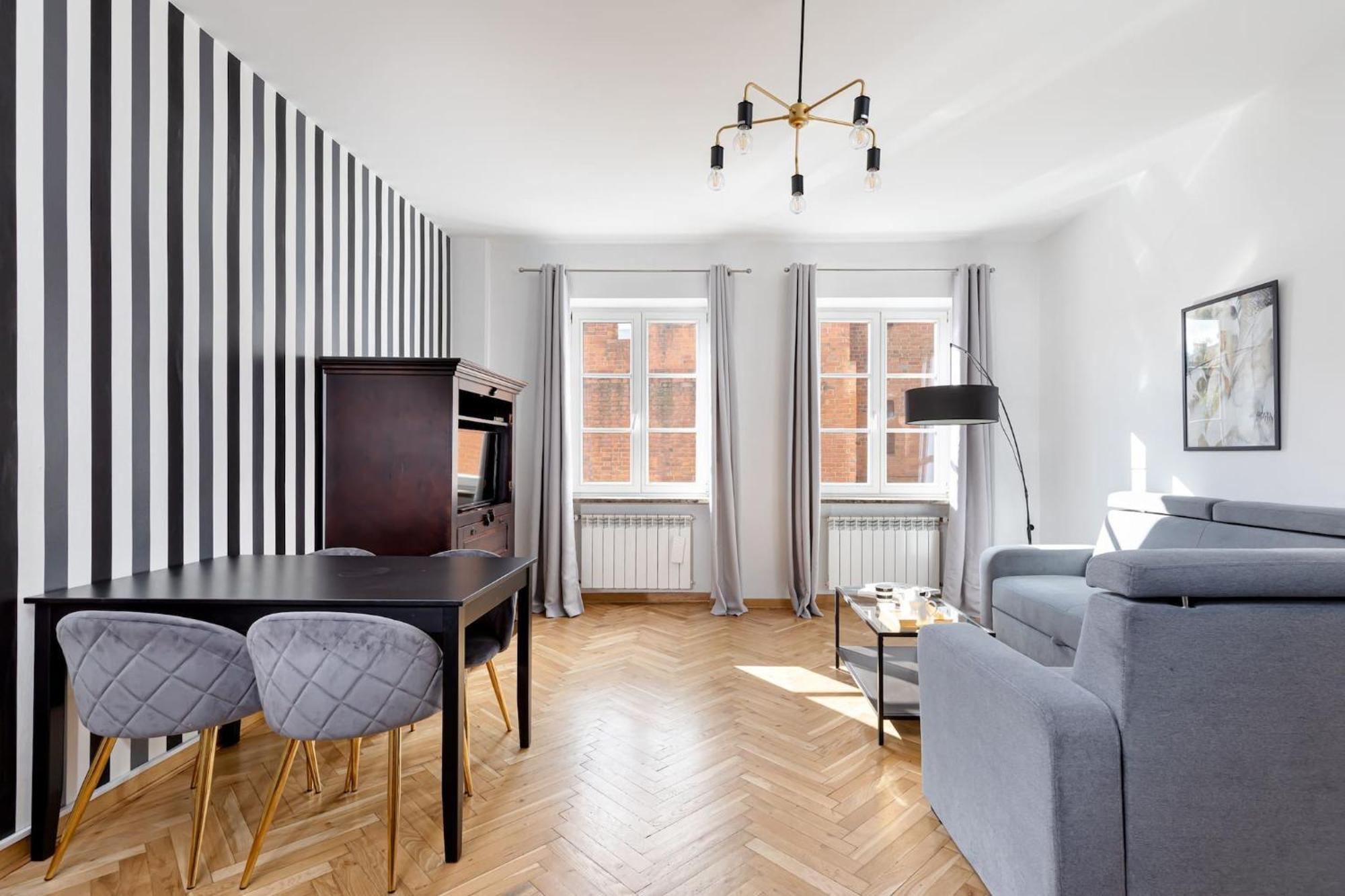 Fashioned Apartment Rycerska By Noclegi Renters 华沙 外观 照片