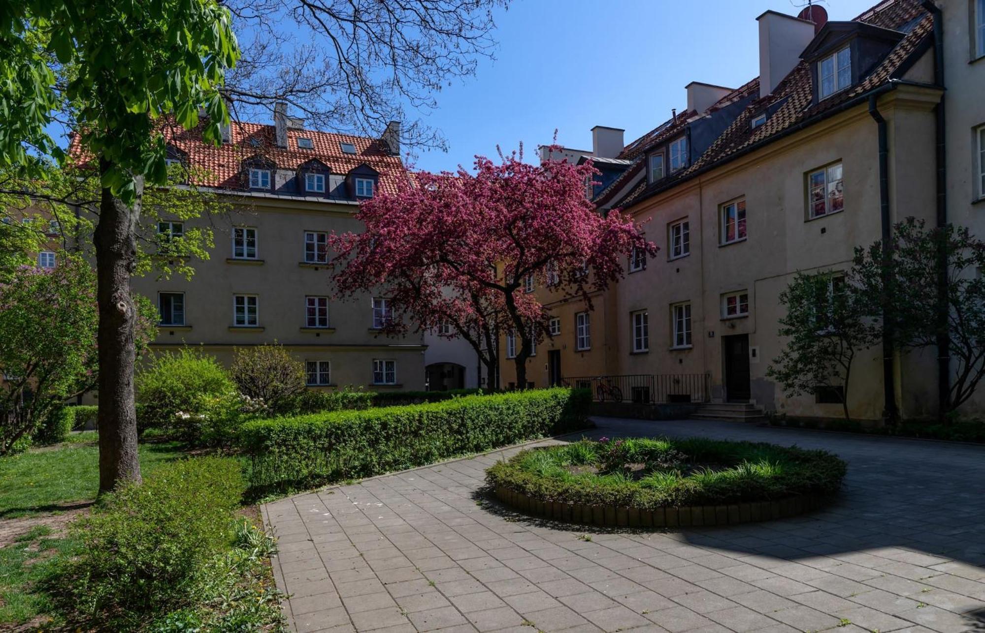 Fashioned Apartment Rycerska By Noclegi Renters 华沙 外观 照片